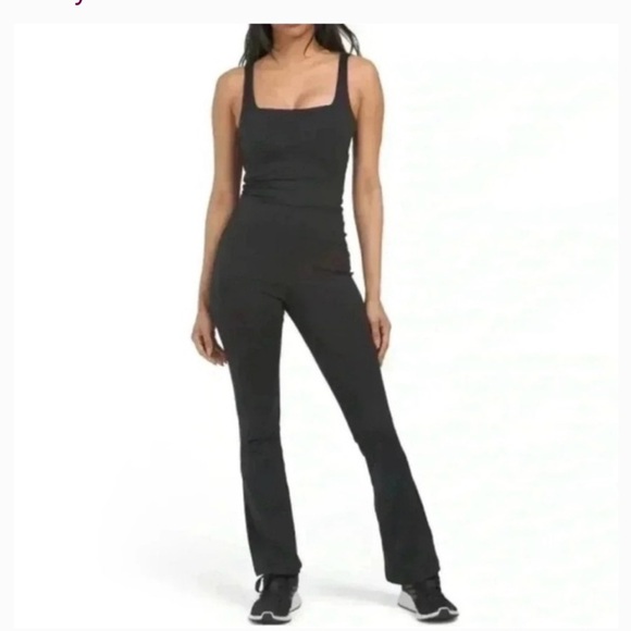 NWT Chic Black Sleeveless Jumpsuit - Picture 7 of 8